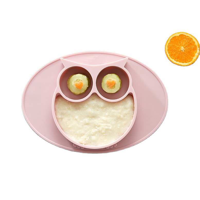 Cute silicone food plates for baby dinner